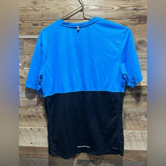 Nike Dri-Fit Running Mesh Short Sleeve Shirt Blue Black workout running gym M - Picture 3 of 3